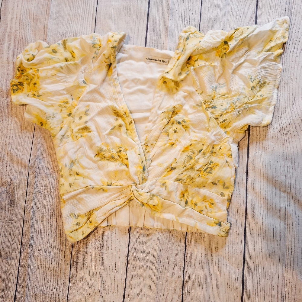 ABERCROMBIE Yellow Floral Crop Top